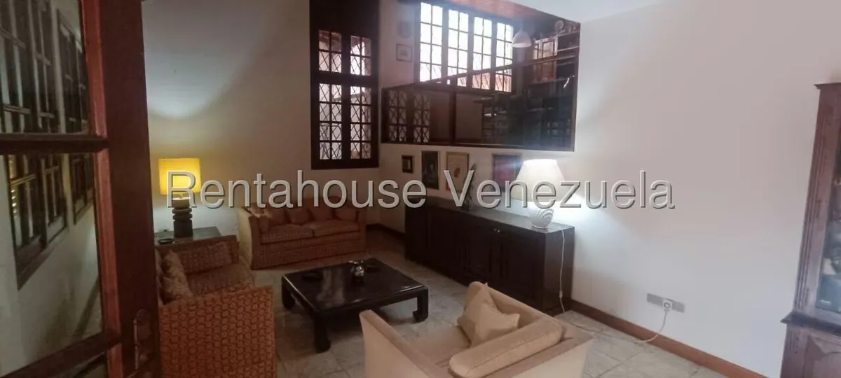 Casa (Multipes Niveles) en Venta en Lomas de Bello Monte, Distrito Metropolitano - 115