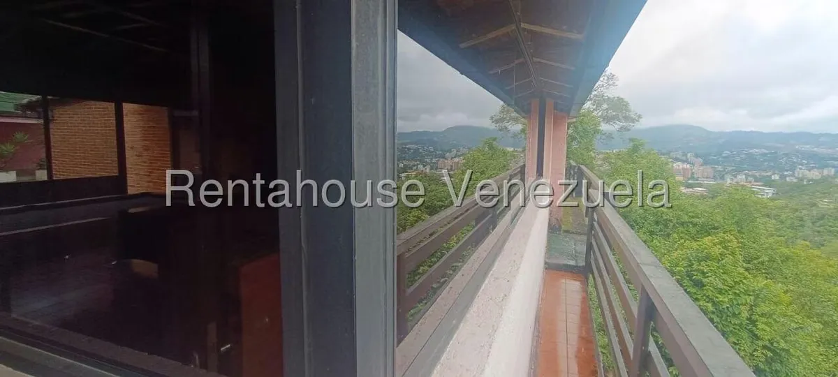 Casa (Multipes Niveles) en Venta en Lomas de Bello Monte, Distrito Metropolitano - 129
