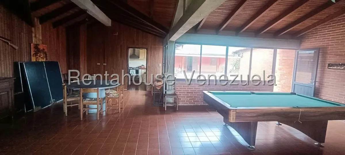 Casa (Multipes Niveles) en Venta en Lomas de Bello Monte, Distrito Metropolitano - 130