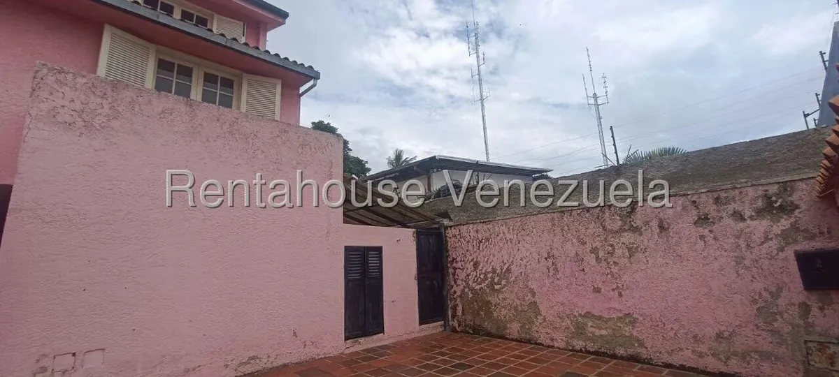 Casa (Multipes Niveles) en Venta en Lomas de Bello Monte, Distrito Metropolitano - 15