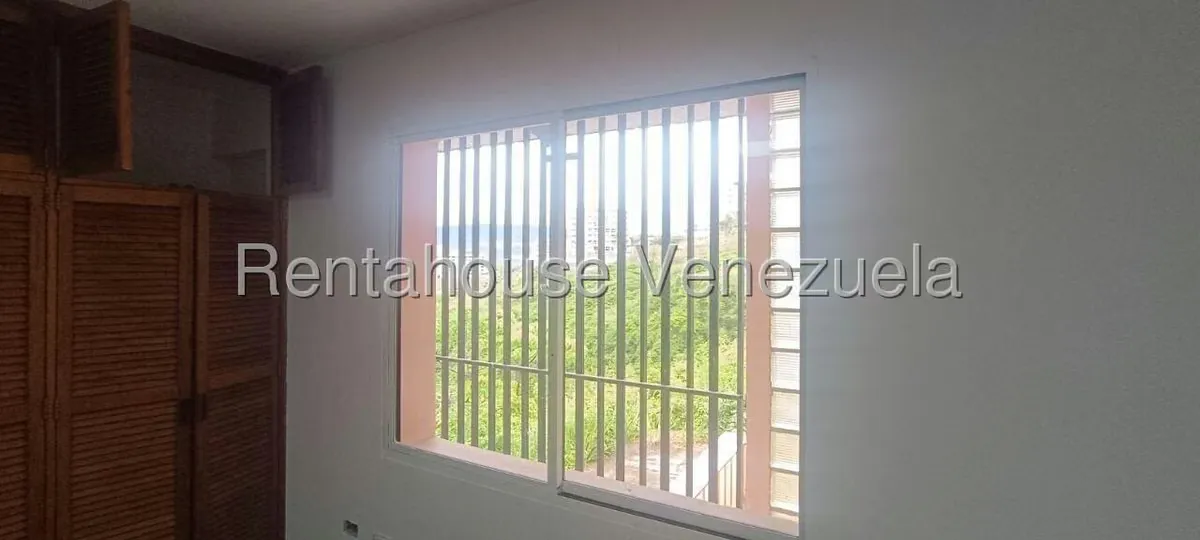 Casa (Multipes Niveles) en Venta en Lomas de Bello Monte, Distrito Metropolitano - 158