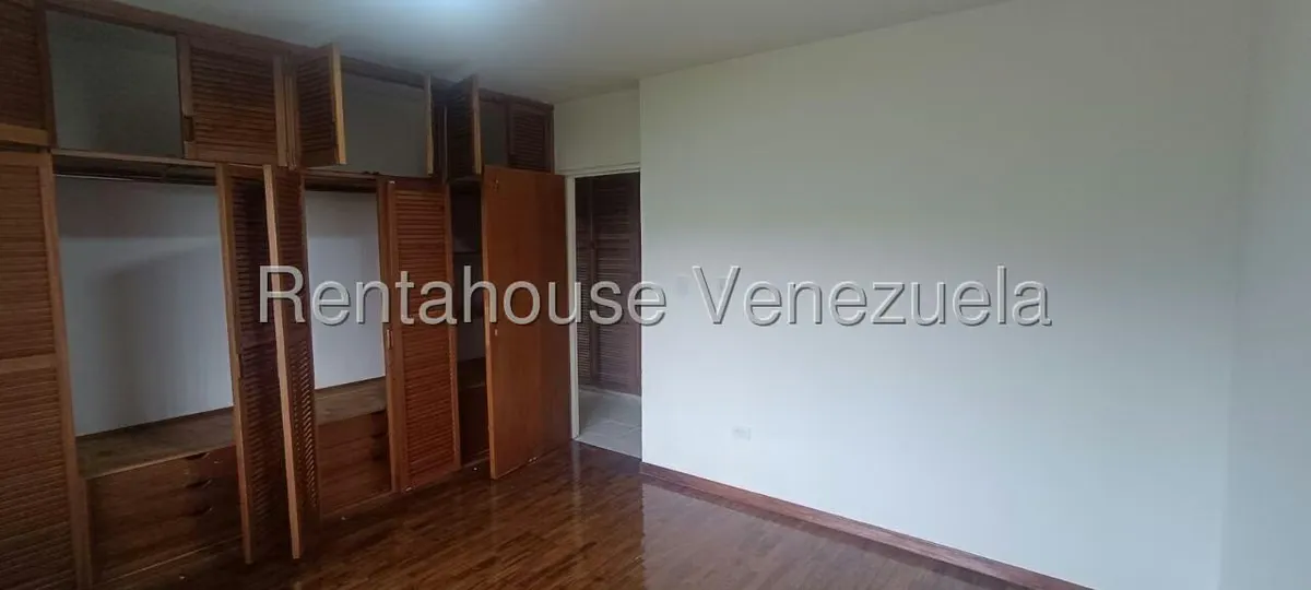 Casa (Multipes Niveles) en Venta en Lomas de Bello Monte, Distrito Metropolitano - 164