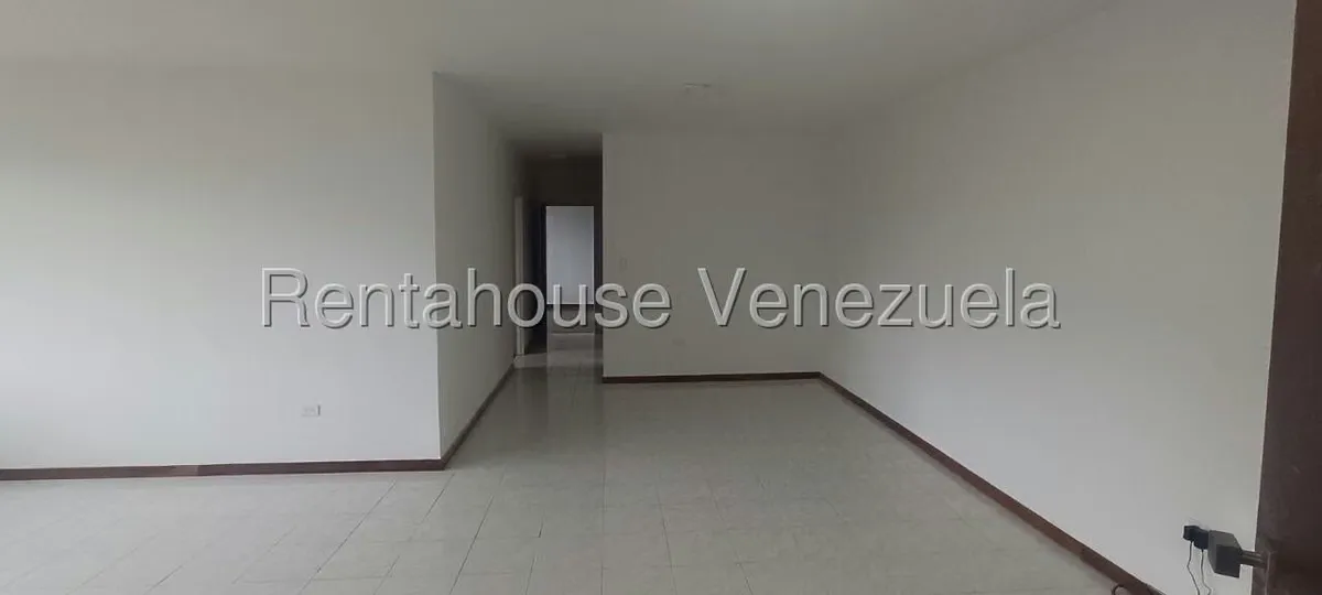 Casa (Multipes Niveles) en Venta en Lomas de Bello Monte, Distrito Metropolitano - 179