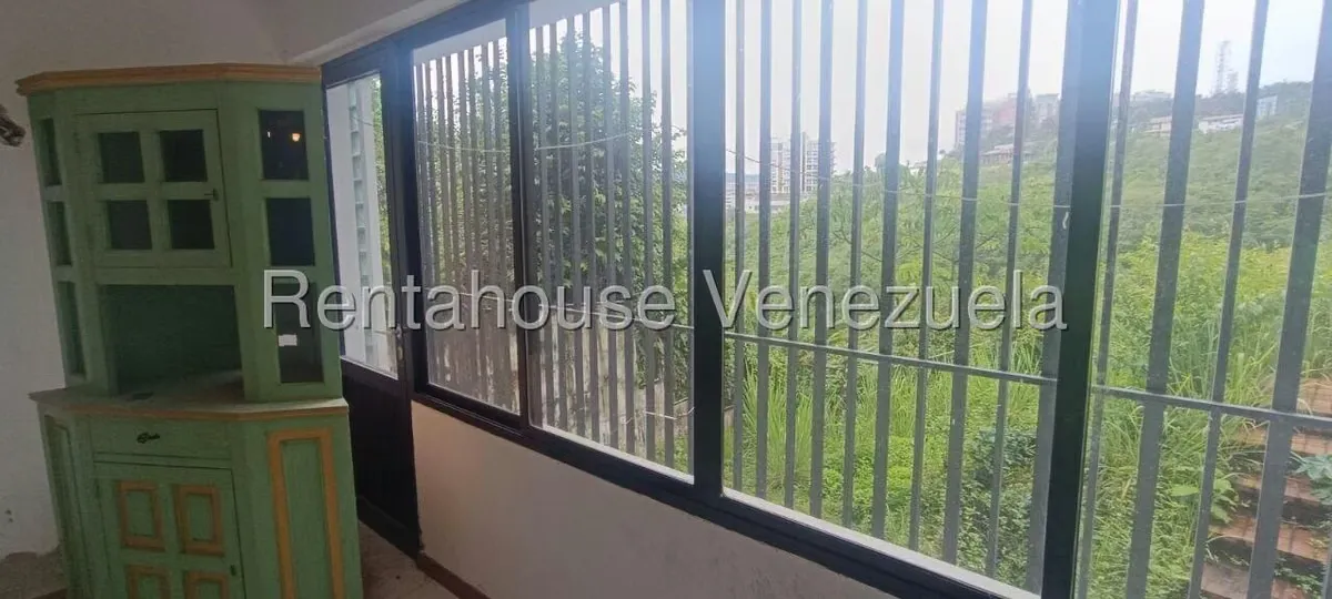 Casa (Multipes Niveles) en Venta en Lomas de Bello Monte, Distrito Metropolitano - 181