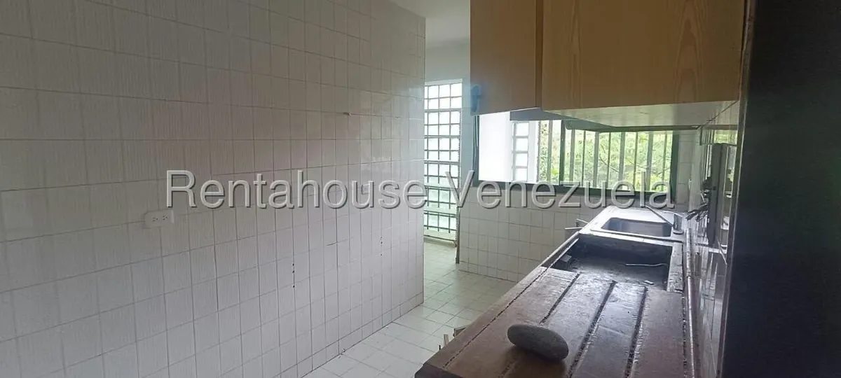 Casa (Multipes Niveles) en Venta en Lomas de Bello Monte, Distrito Metropolitano - 183