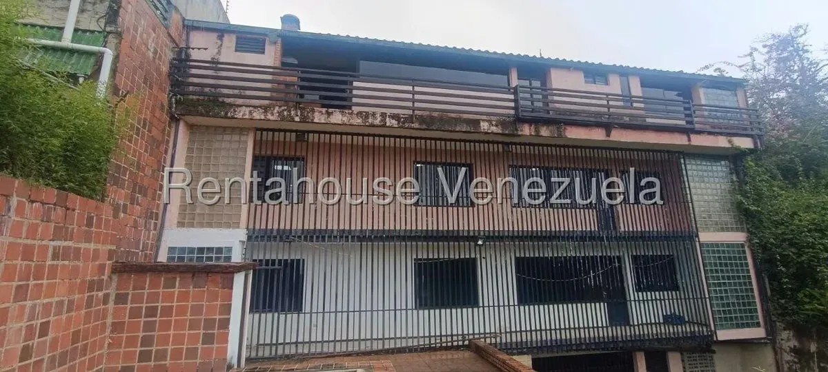 Casa (Multipes Niveles) en Venta en Lomas de Bello Monte, Distrito Metropolitano - 188