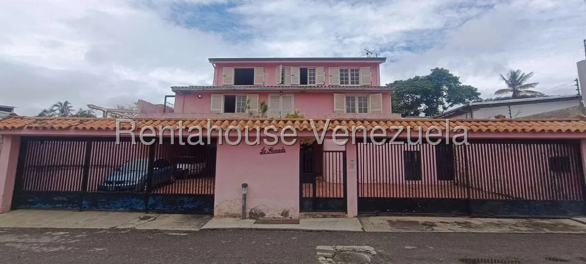 Casa (Multipes Niveles) en Venta en Lomas de Bello Monte, Distrito Metropolitano - 197