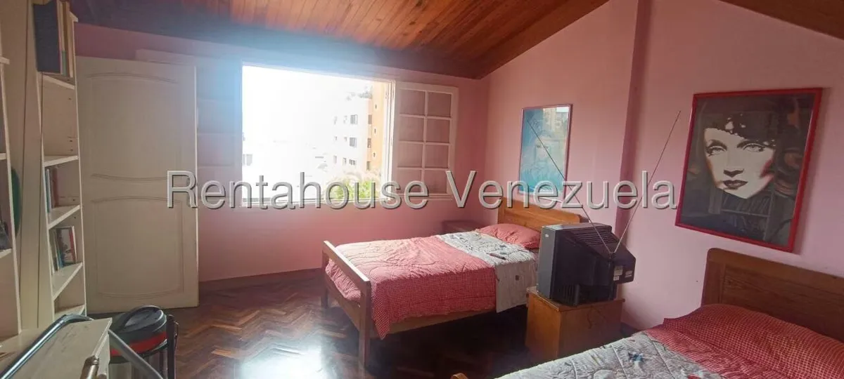 Casa (Multipes Niveles) en Venta en Lomas de Bello Monte, Distrito Metropolitano - 21