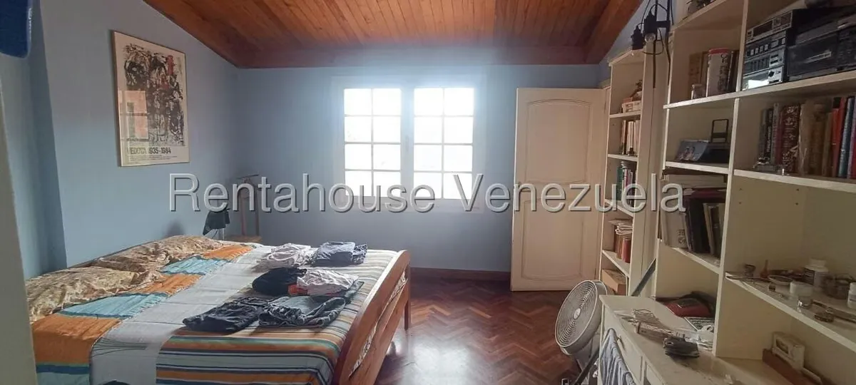 Casa (Multipes Niveles) en Venta en Lomas de Bello Monte, Distrito Metropolitano - 28
