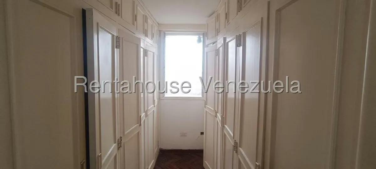 Casa (Multipes Niveles) en Venta en Lomas de Bello Monte, Distrito Metropolitano - 35