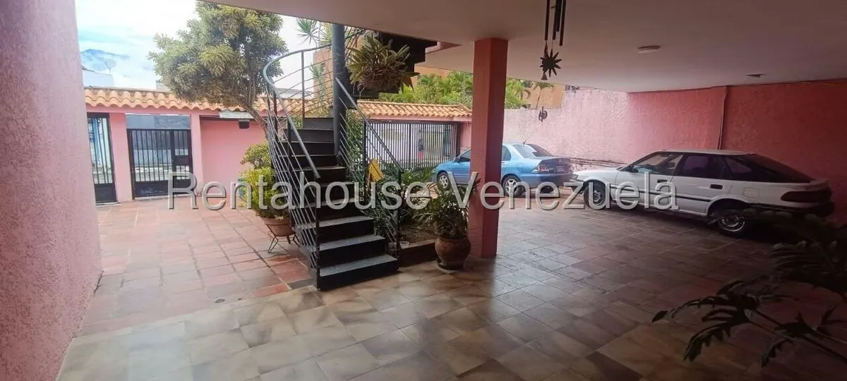 Casa (Multipes Niveles) en Venta en Lomas de Bello Monte, Distrito Metropolitano - 4