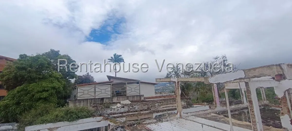 Casa (Multipes Niveles) en Venta en Lomas de Bello Monte, Distrito Metropolitano - 42