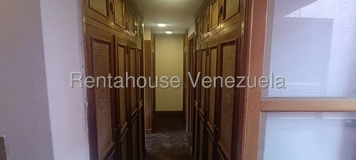 Casa (Multipes Niveles) en Venta en Lomas de Bello Monte, Distrito Metropolitano - 58