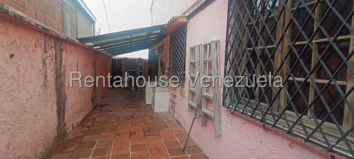 Casa (Multipes Niveles) en Venta en Lomas de Bello Monte, Distrito Metropolitano - 78