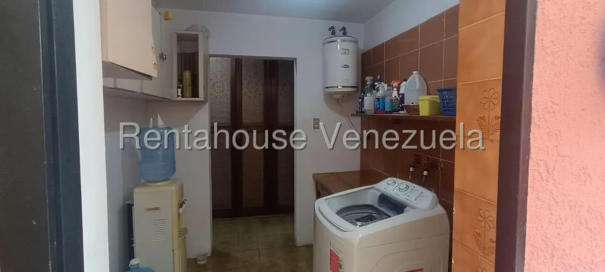 Casa (Multipes Niveles) en Venta en Lomas de Bello Monte, Distrito Metropolitano - 79