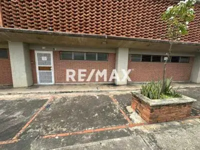 Local Comercial Carrera 21 con Calle 9 Zona Este - Barquisimeto