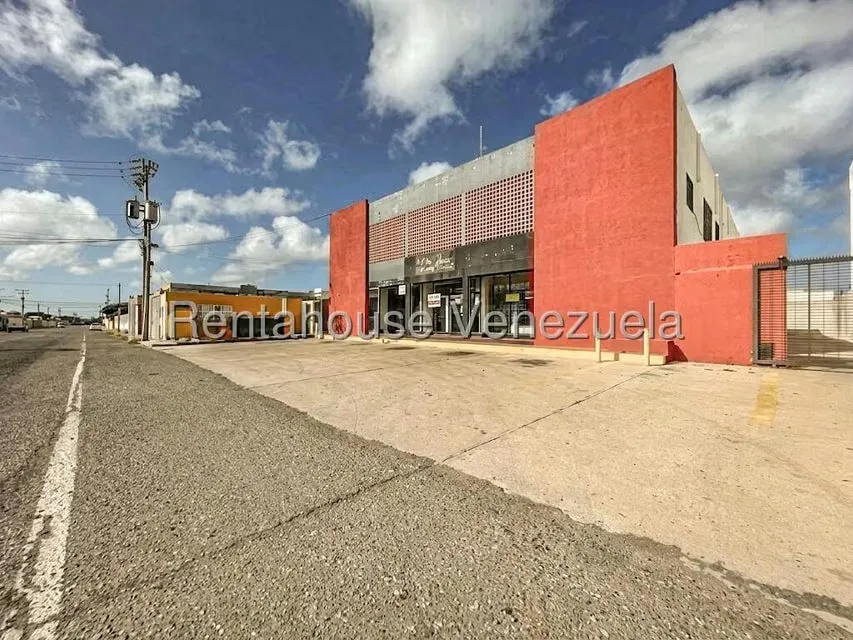 Edificio en Venta en Santa Fe, Falcon - 36