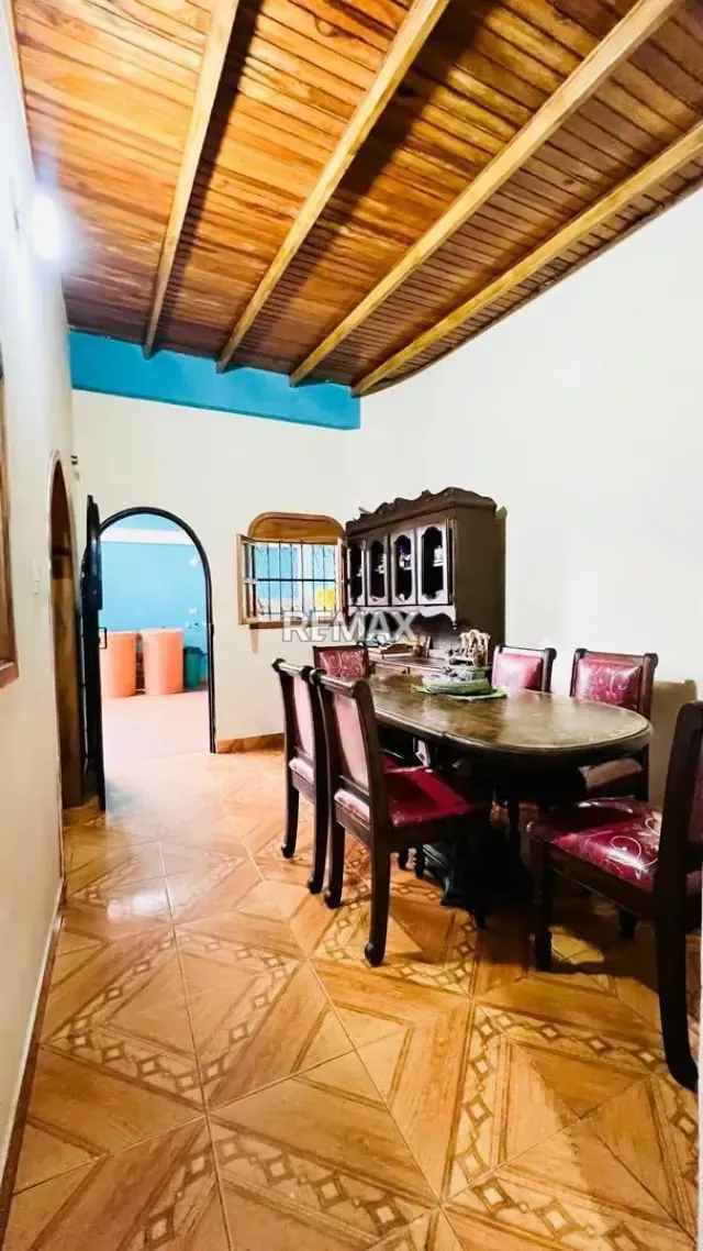 SE VENDE CASA FAMILIAR CON LOCAL COMERCIAL (POLLERA) Casa más local comercial Ubicada en Cordero, Municipio Andrés Bello, Tachira - 9