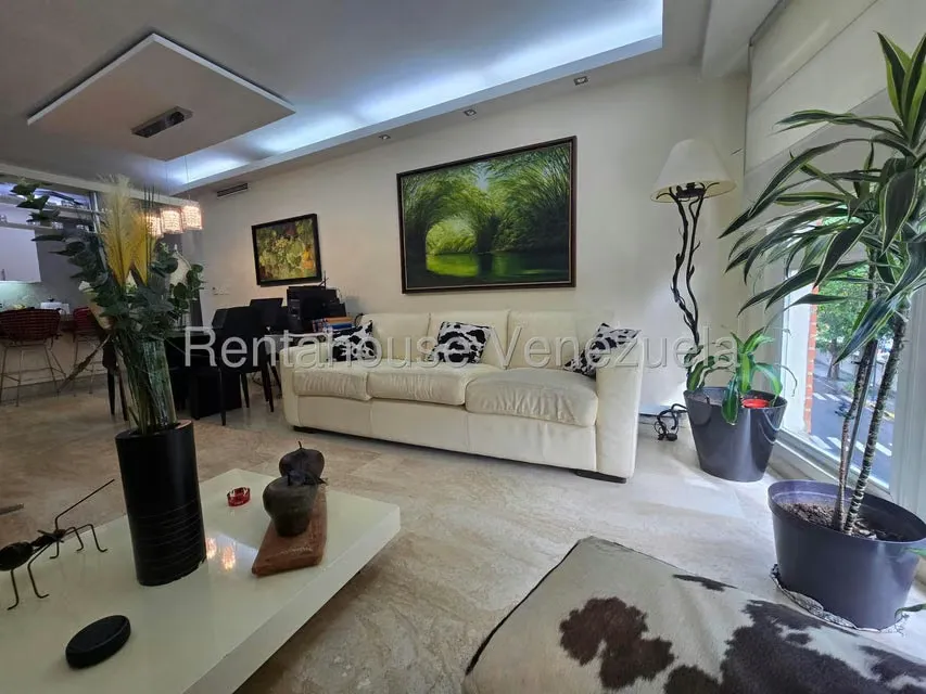 Apartamento (1 Nivel) en Venta en El Rosal, Distrito Metropolitano - 11