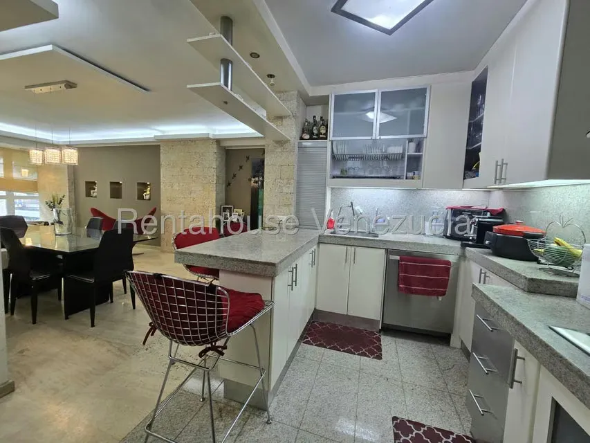 Apartamento (1 Nivel) en Venta en El Rosal, Distrito Metropolitano - 16