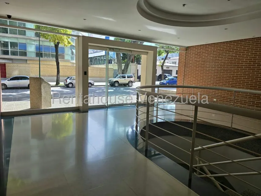 Apartamento (1 Nivel) en Venta en El Rosal, Distrito Metropolitano - 3