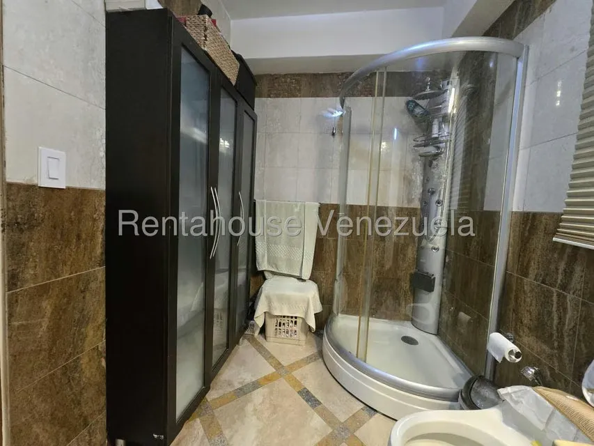 Apartamento (1 Nivel) en Venta en El Rosal, Distrito Metropolitano - 39