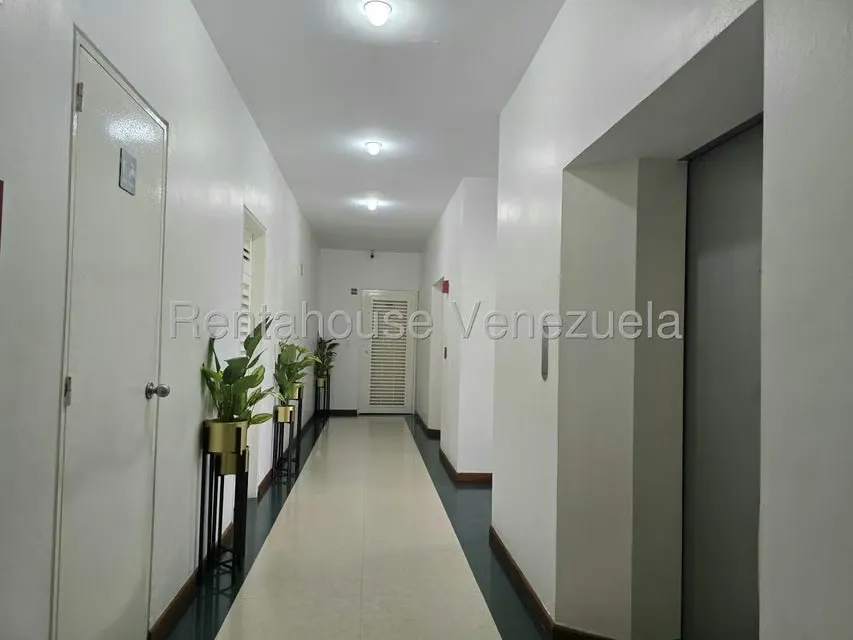 Apartamento (1 Nivel) en Venta en El Rosal, Distrito Metropolitano - 53