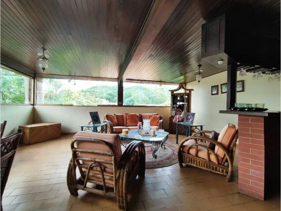 Vendo casa 600m2 Cumbres de Curumo 2409 - 11