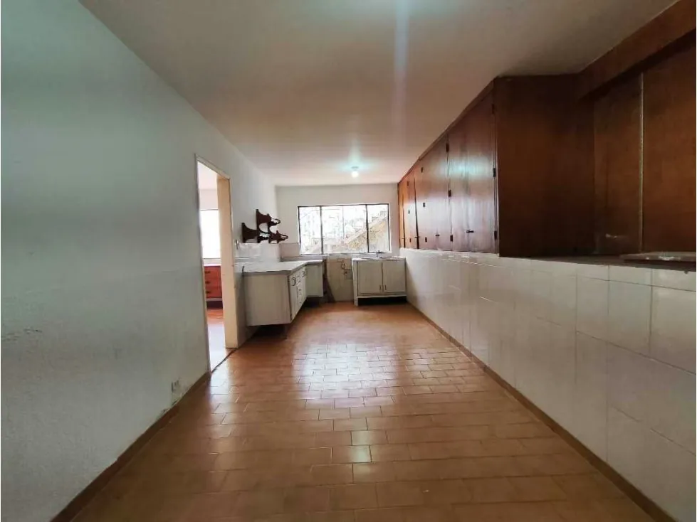 Vendo casa 600m2 Cumbres de Curumo 2409 - 19