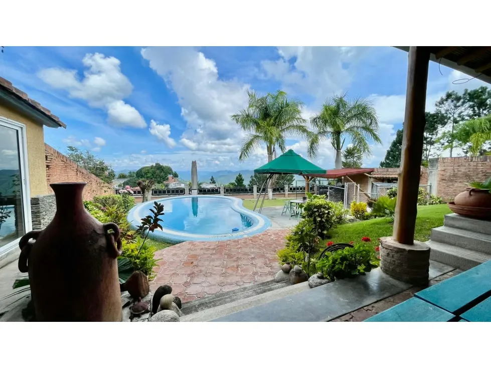 Se vende casa 1000m² 4h+s/ 5b+s/ 15e Caicaguana - 2