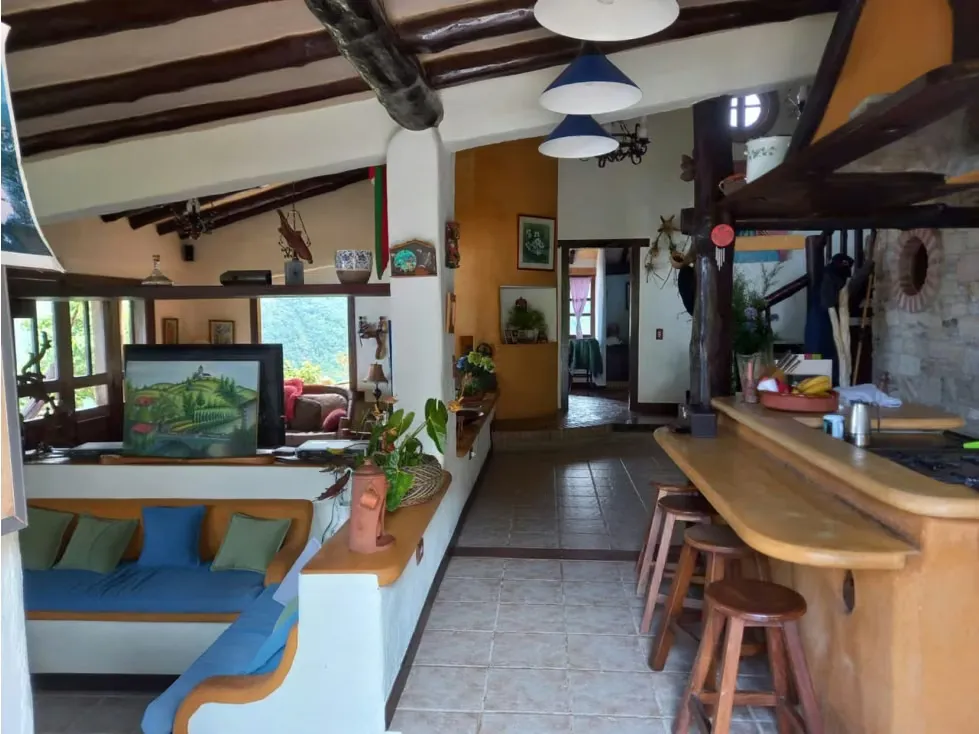 Vendo casa 645m2 6h/6b/15p Galipán 4921 - 15