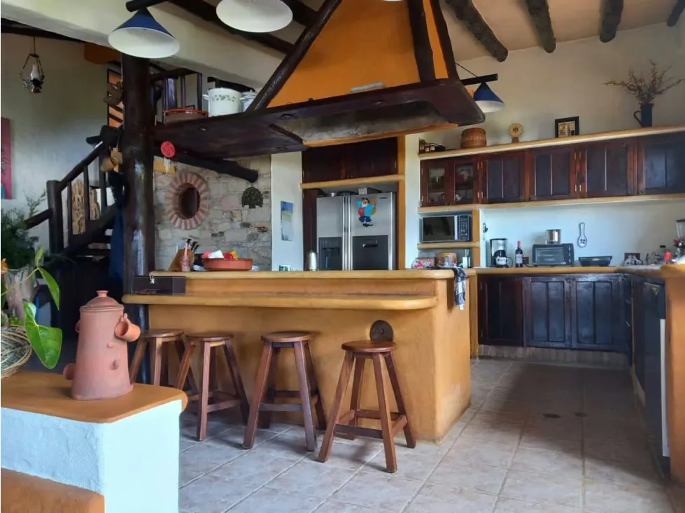 Vendo casa 645m2 6h/6b/15p Galipán 4921 - 9