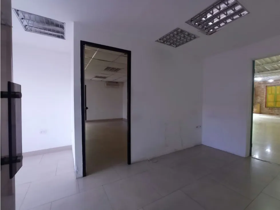 Se alquila planta industrial/depósito 310m2 Boleíta Norte 6235 - 2