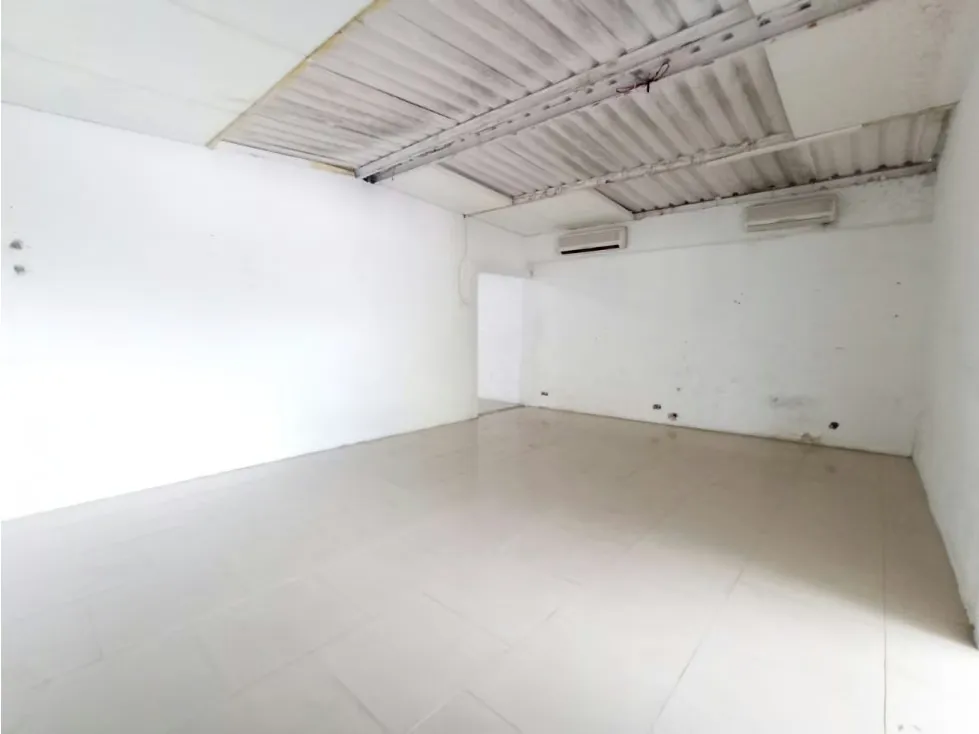 Se alquila planta industrial/depósito 310m2 Boleíta Norte 6235 - 13