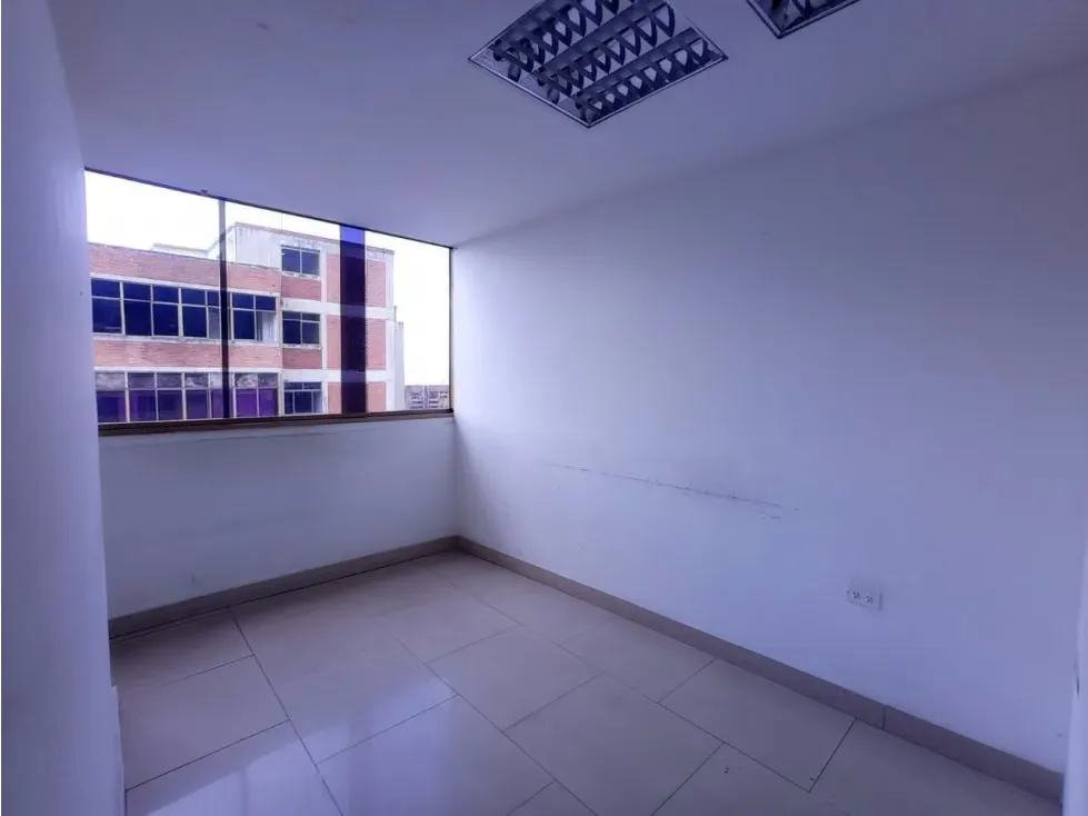 Se alquila planta industrial/depósito 310m2 Boleíta Norte 6235 - 6