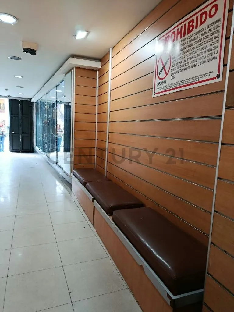 ¡Excelente Oportunidad Comercial en el Corazón de Caracas! - 3