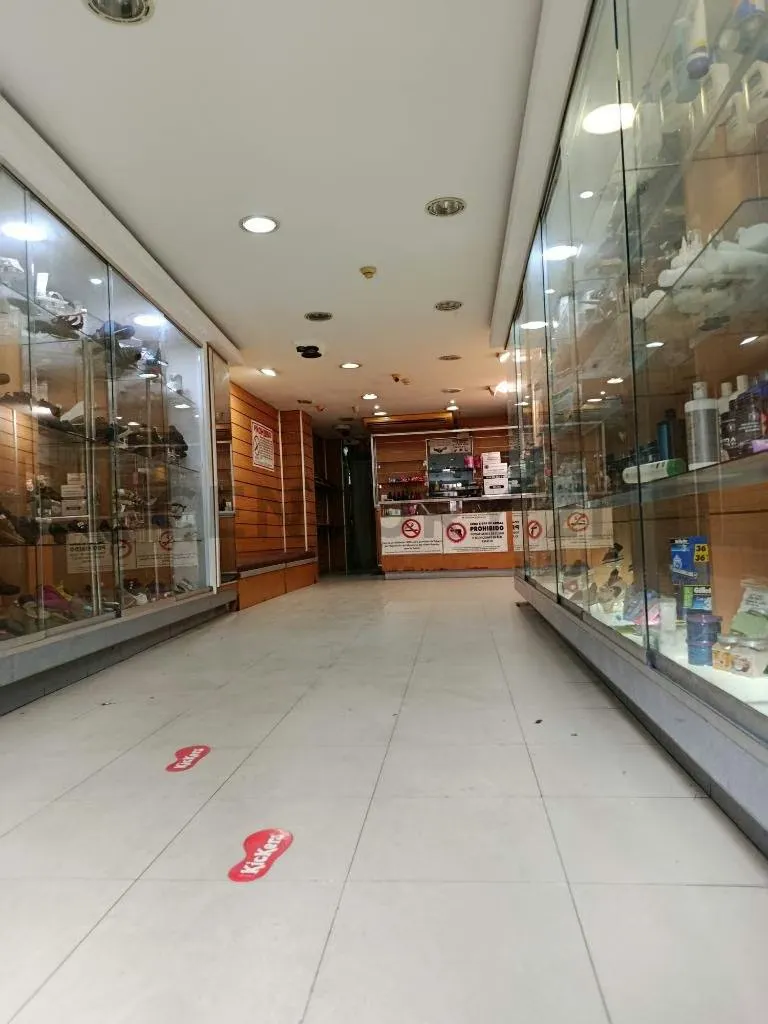 ¡Excelente Oportunidad Comercial en el Corazón de Caracas! - 4