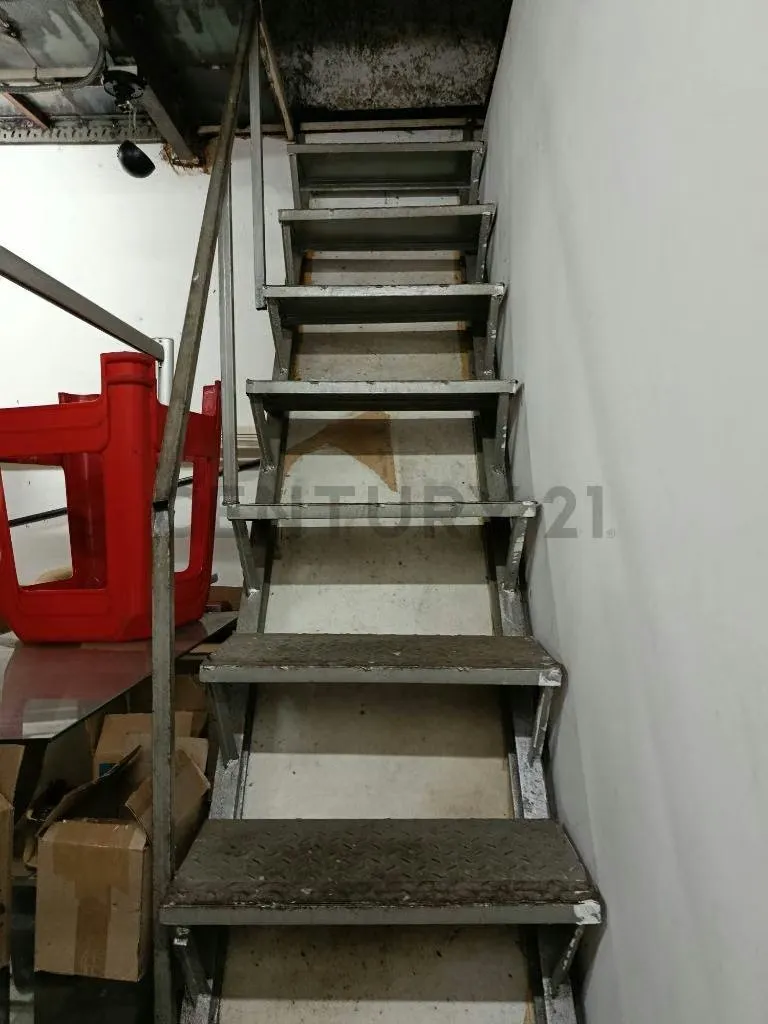 ¡Excelente Oportunidad Comercial en el Corazón de Caracas! - 8