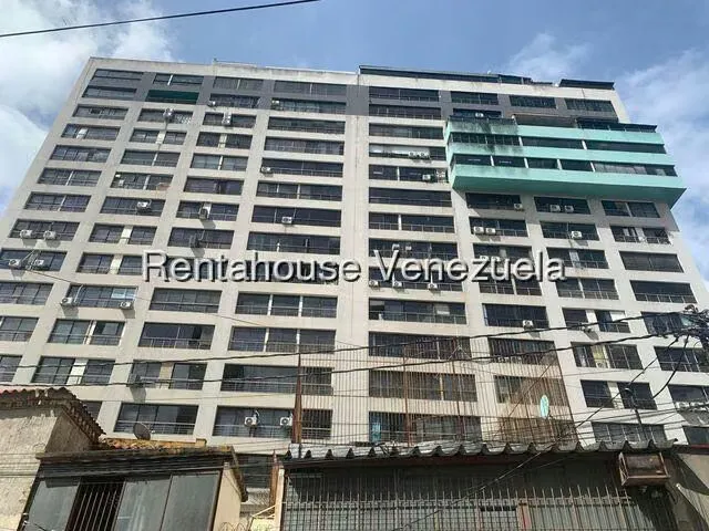 Apartamento (1 Nivel) en Alquiler en Sabana Grande, Distrito Metropolitano