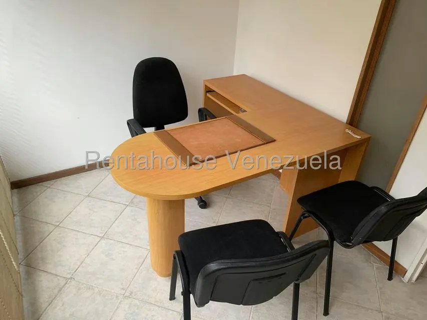 Apartamento (1 Nivel) en Alquiler en Sabana Grande, Distrito Metropolitano - 18