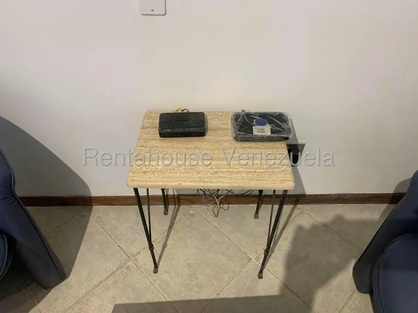Apartamento (1 Nivel) en Alquiler en Sabana Grande, Distrito Metropolitano - 30