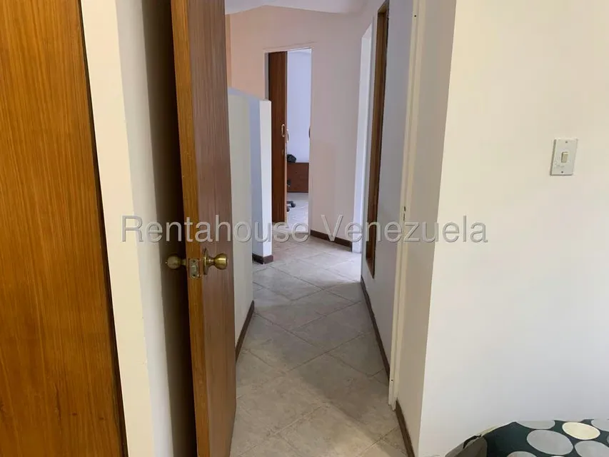 Apartamento (1 Nivel) en Alquiler en Sabana Grande, Distrito Metropolitano - 8
