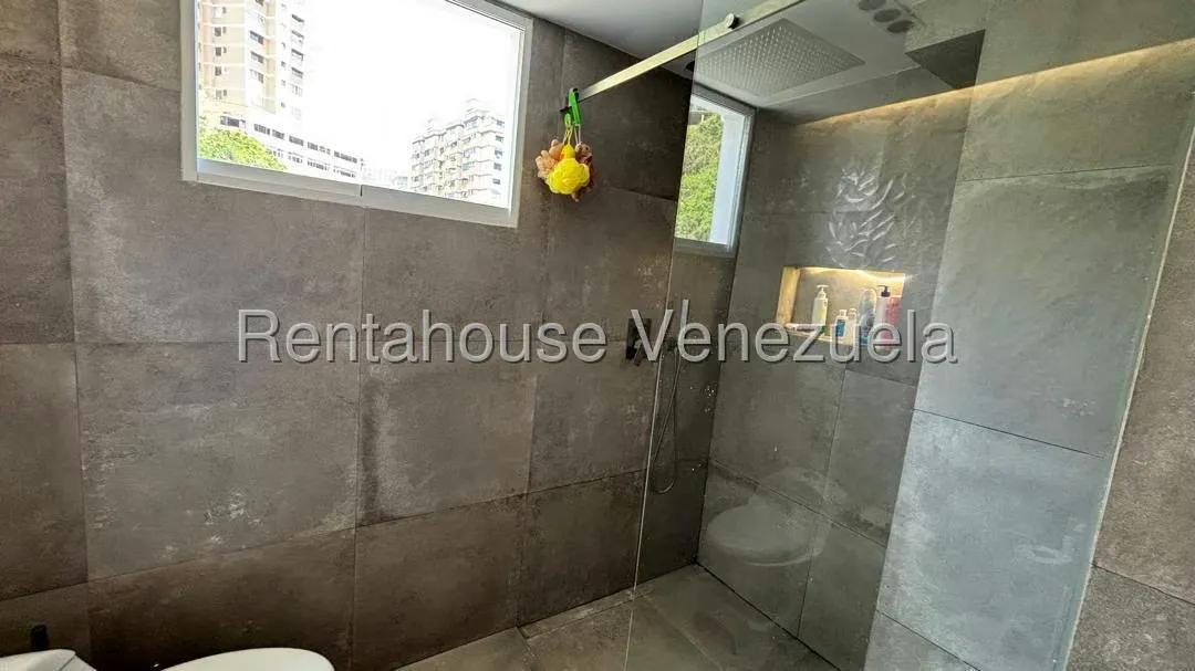 Apartamento (1 Nivel) en Venta en Colinas de Bello Monte, Distrito Metropolitano - 21