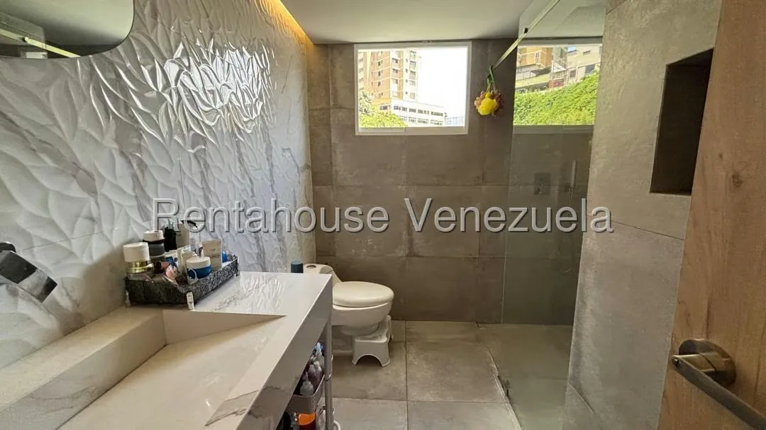 Apartamento (1 Nivel) en Venta en Colinas de Bello Monte, Distrito Metropolitano - 22
