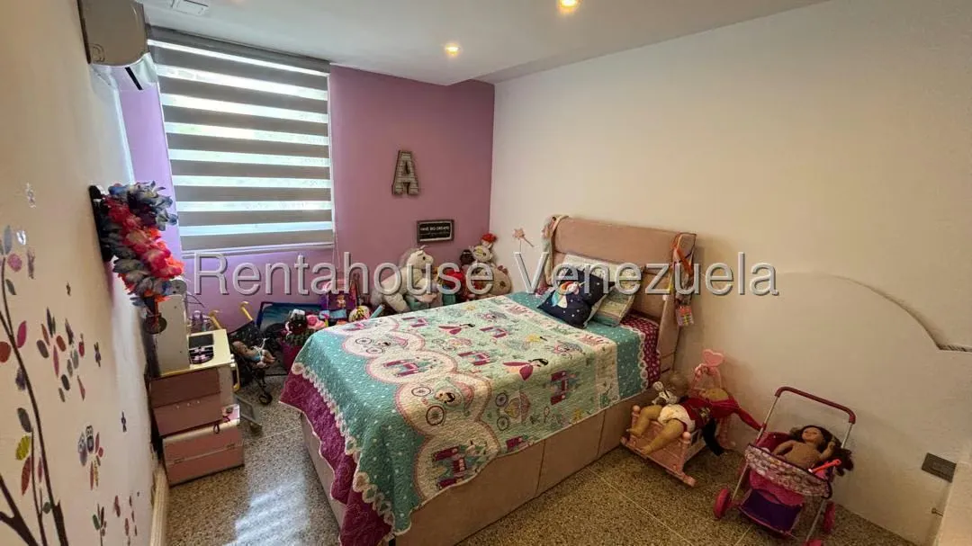 Apartamento (1 Nivel) en Venta en Colinas de Bello Monte, Distrito Metropolitano - 24