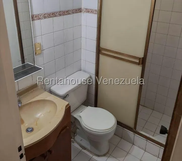 Apartamento (Planta Baja) en Venta en Terrazas del Este, Miranda - 16