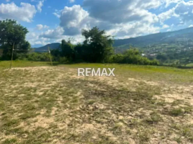 Terreno. Venta. El Valle - 6
