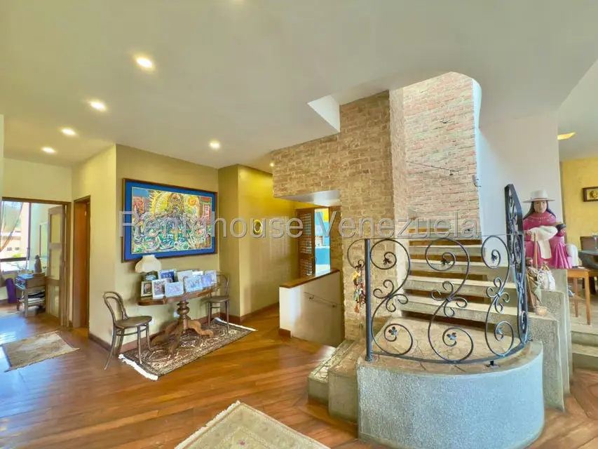 Apartamento (Penthouse) en Venta en Los Samanes, Distrito Metropolitano - 2