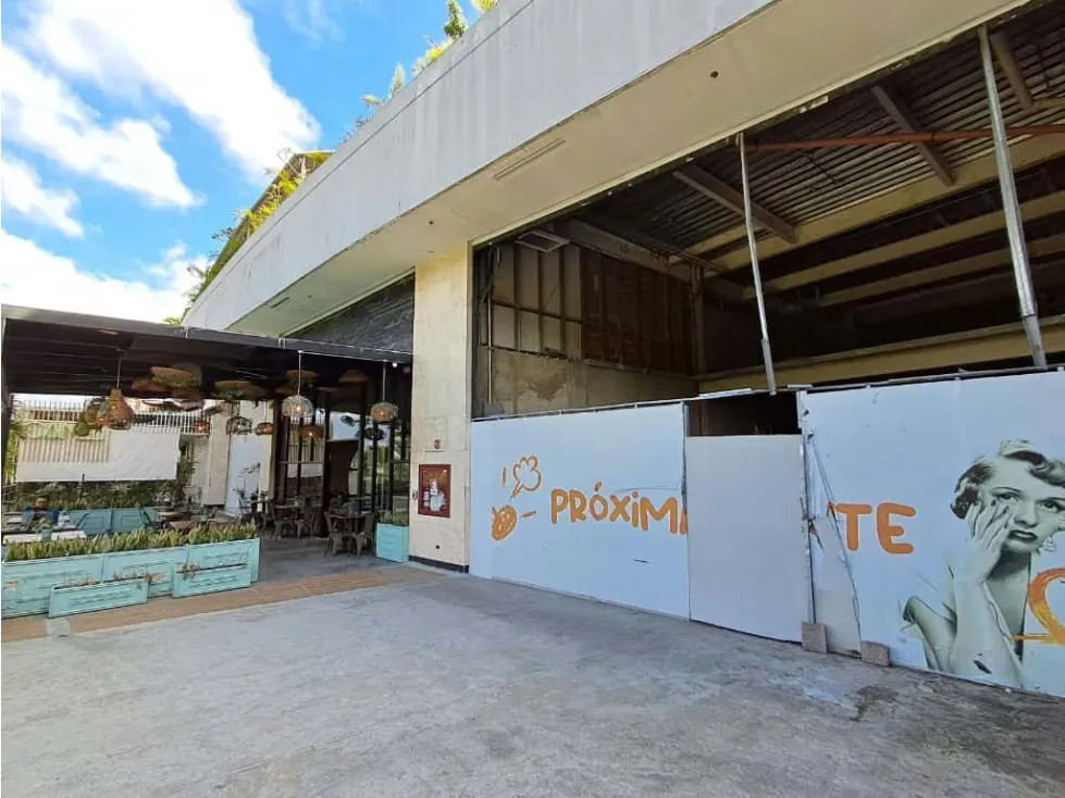 Se Alq. Local Gastro.-237m²totales-Mezz.-Nivel Plaza-Prq.Cerro Verde - 4