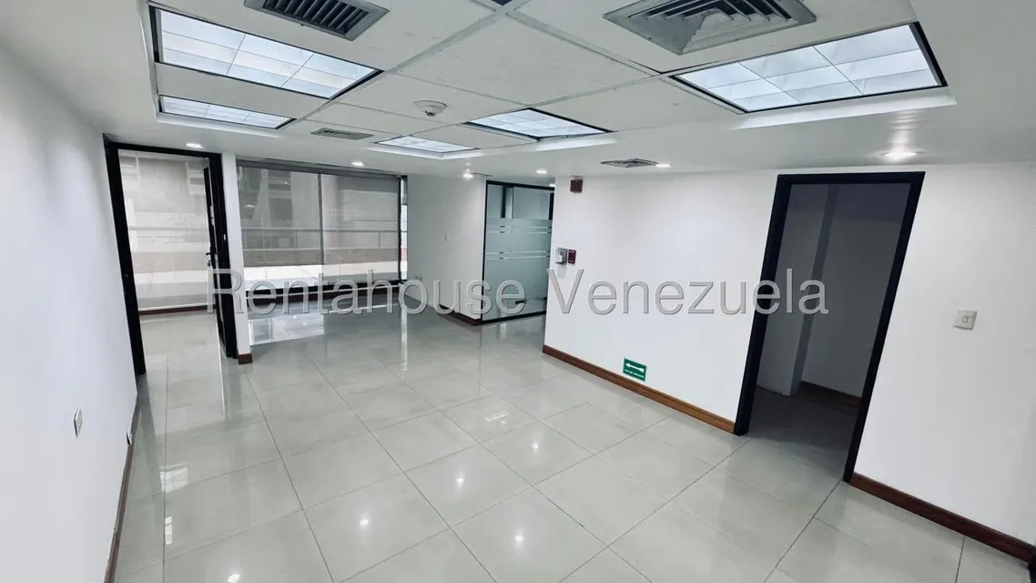 Oficina en Venta en El Rosal, Distrito Metropolitano - 12